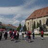 Szombati néptánc a Főtéren