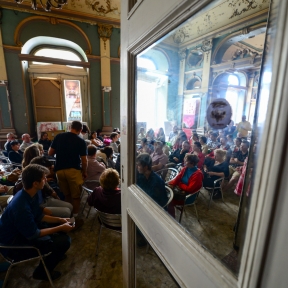 Csinta Samu: Erdély újranemesítői