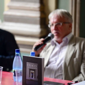 Csinta Samu: Erdély újranemesítői