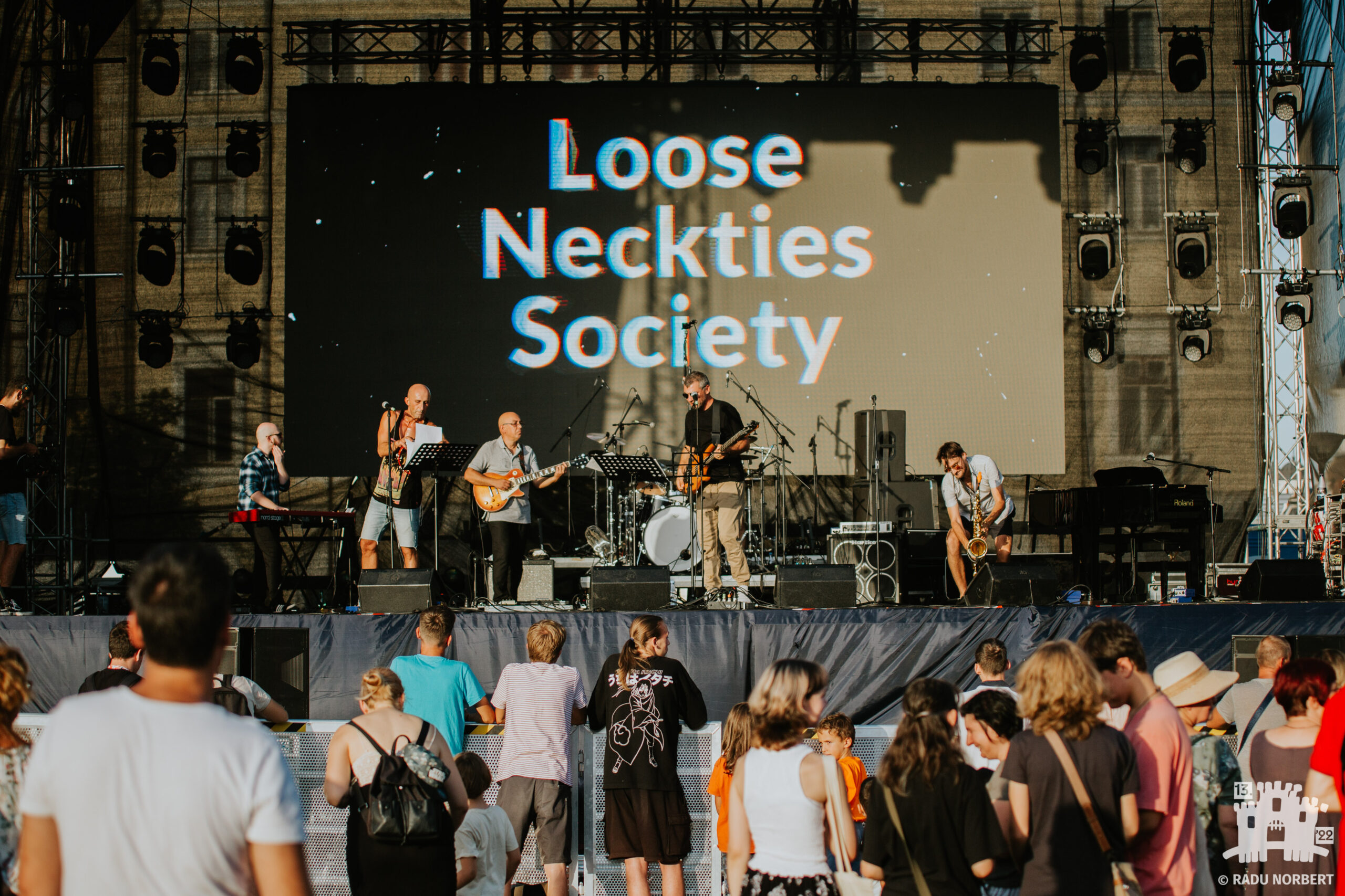 Loose Neckties Society koncert